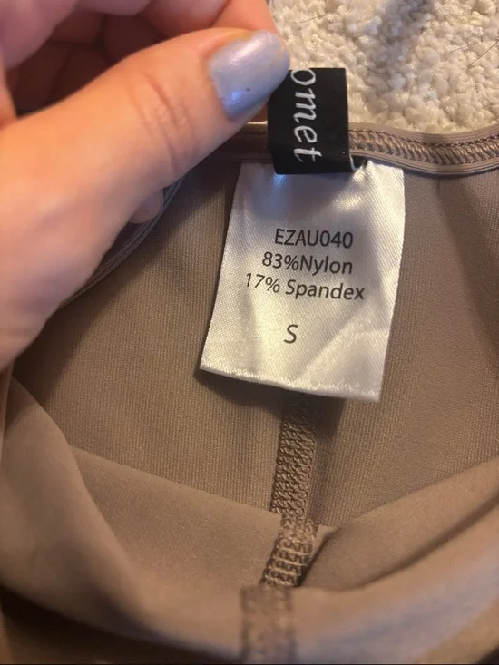 Athleisure Romper Jumpsuit with Adjustable Straps - Picture 2 of 4